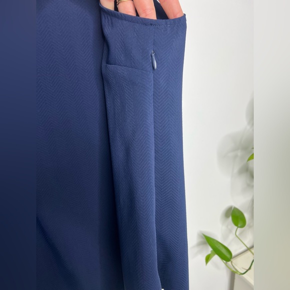 41 Hawthorn Scollop Edged Sleeveless Top Size Medium - Picture 4 of 6